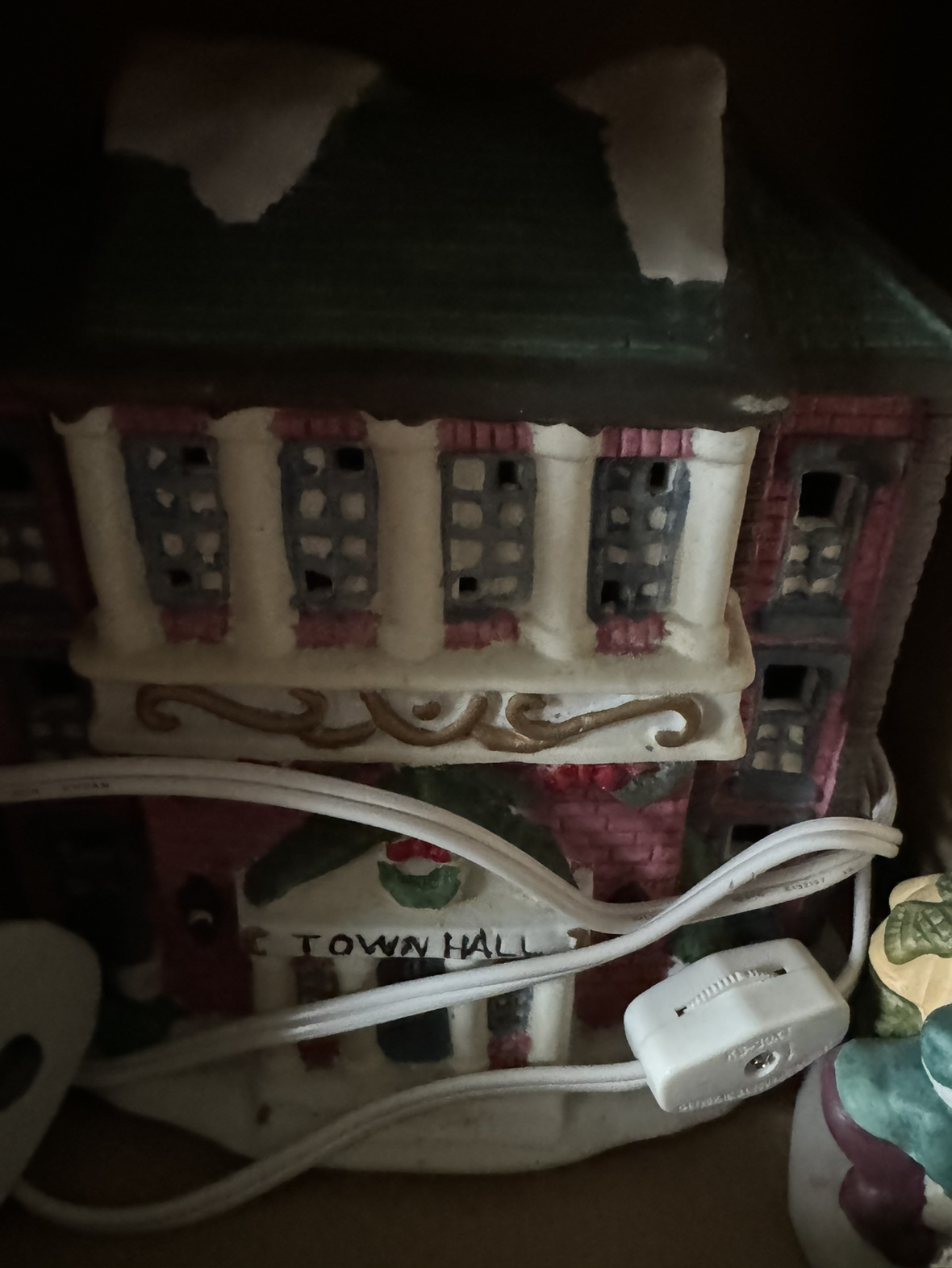 Christmas Town Hall Deco image indicator(2)