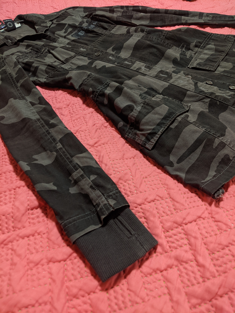 Bench Camo Jacket image indicator(4)