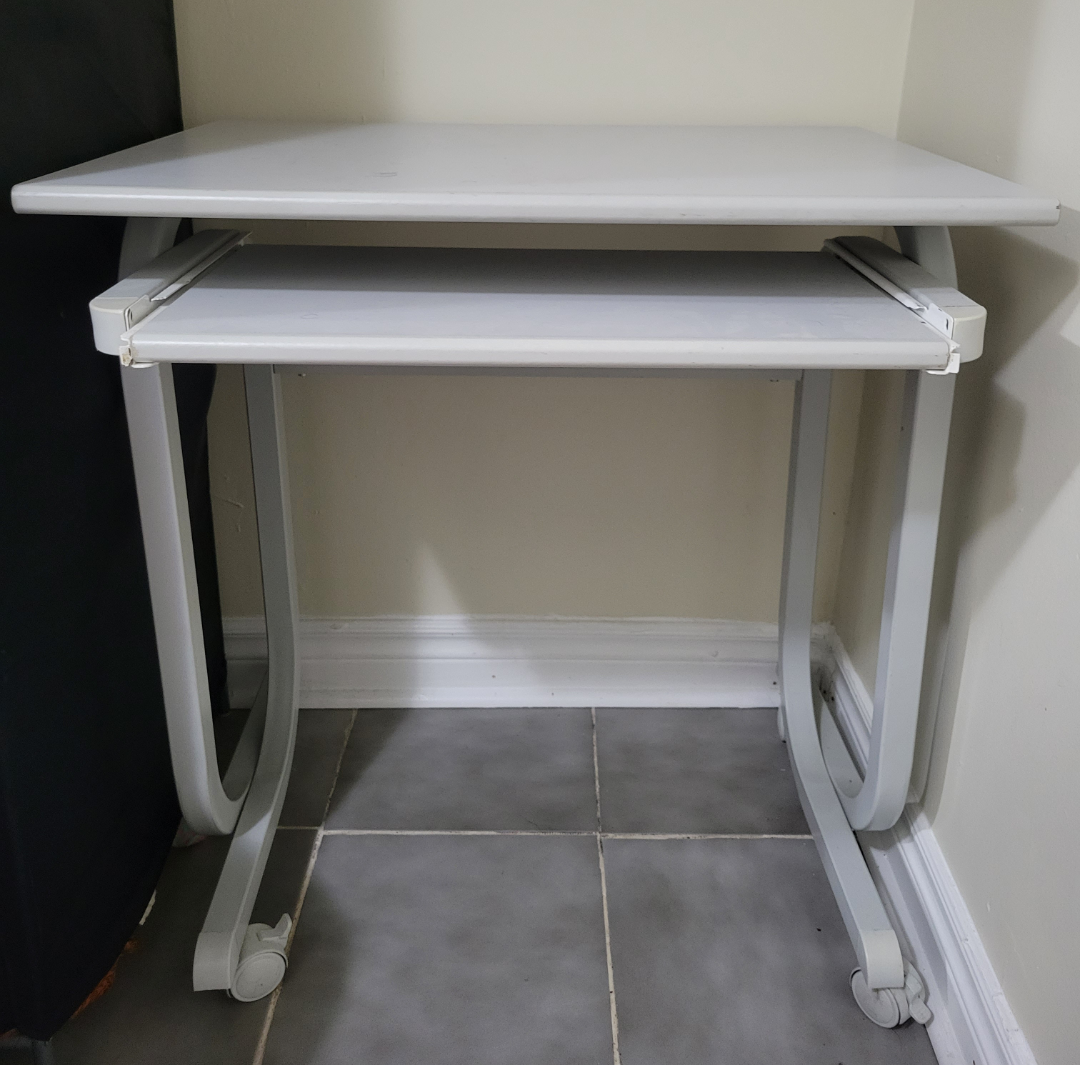 Computer Desk with Wheels and Keyboard thumbnail