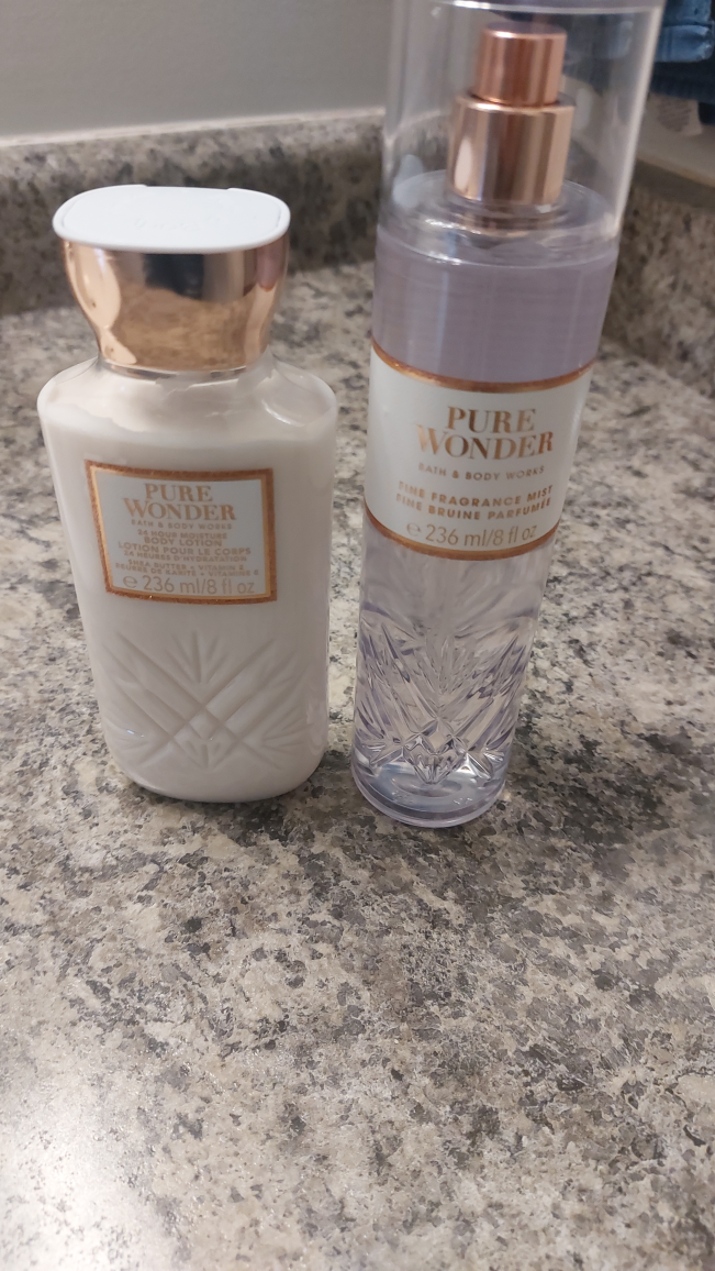 Bath and Body Works Pure Wonder