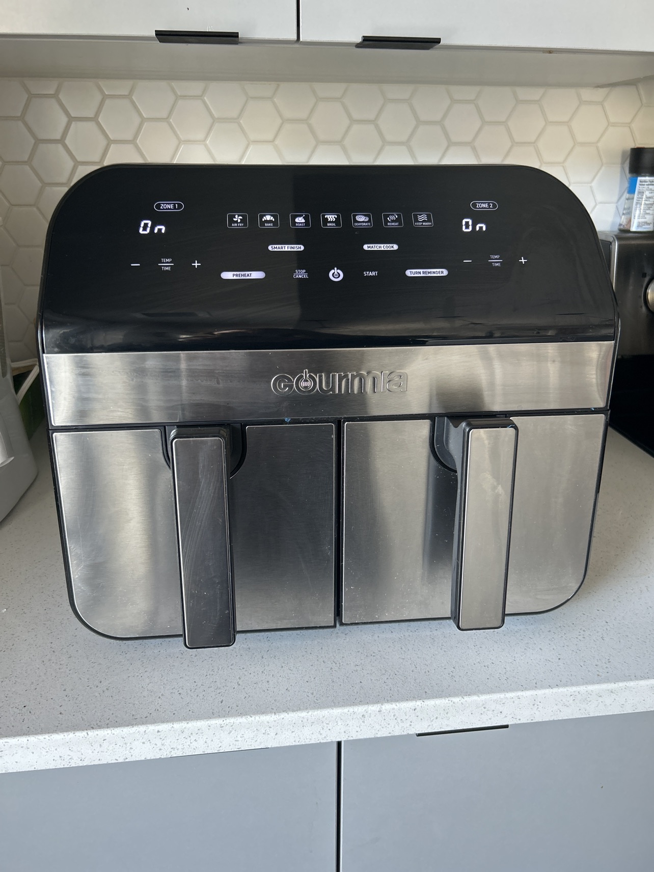 Gourmia Air Fryer - photo 2