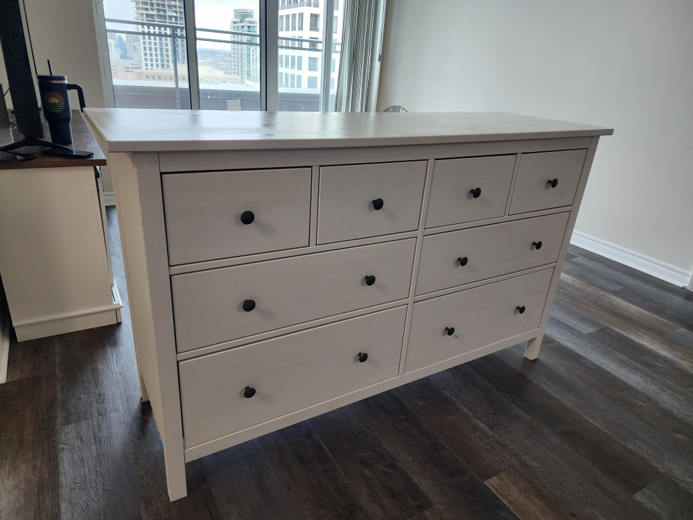 dresser - photo 2