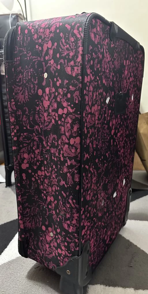 Luggage - photo 2