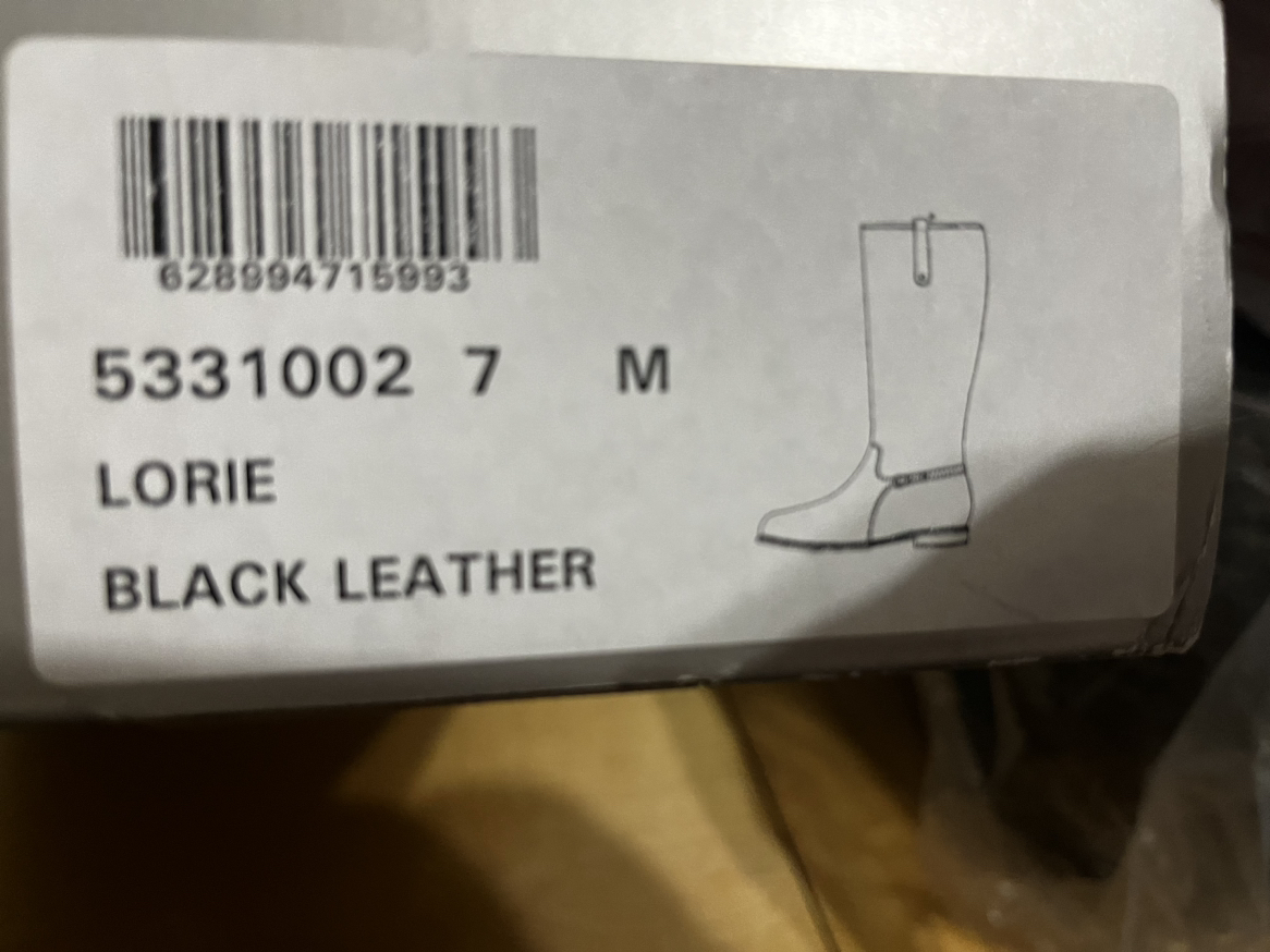 Brand new C La Candaienne Montreal Leather Boots image indicator(4)