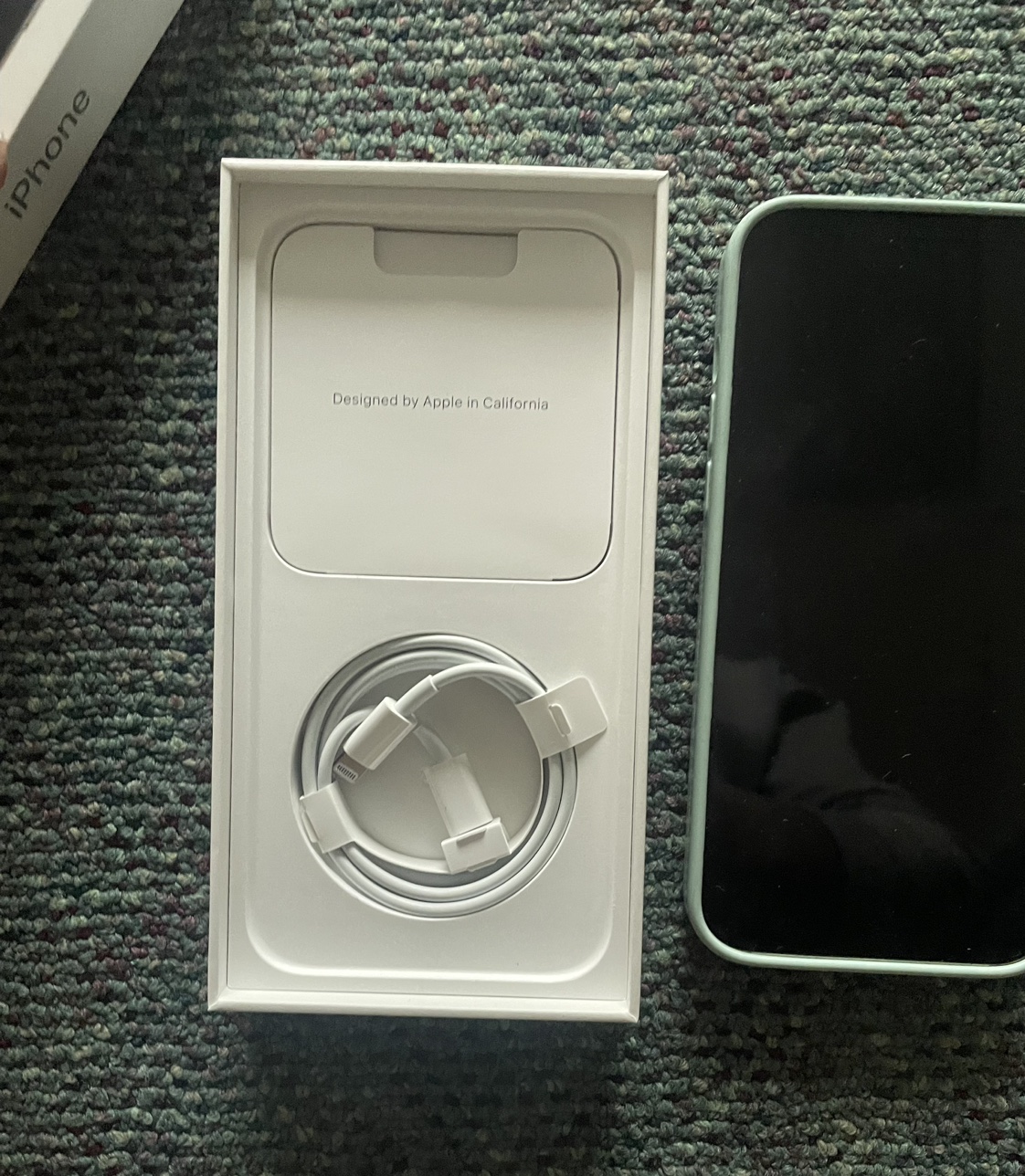 IPhone 14 Pro Max 128GB w/ Box, Case, Cable image indicator(4)