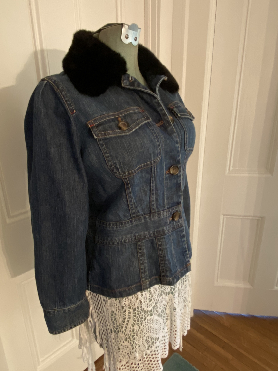 Liz Claiborne Denim Jacket with removable faux fur collar image indicator(2)