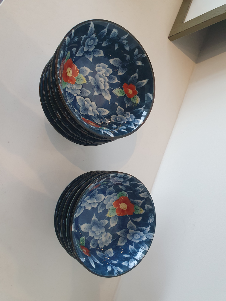 Japanese bowl (10 pcs)  and more( total 23pcs)