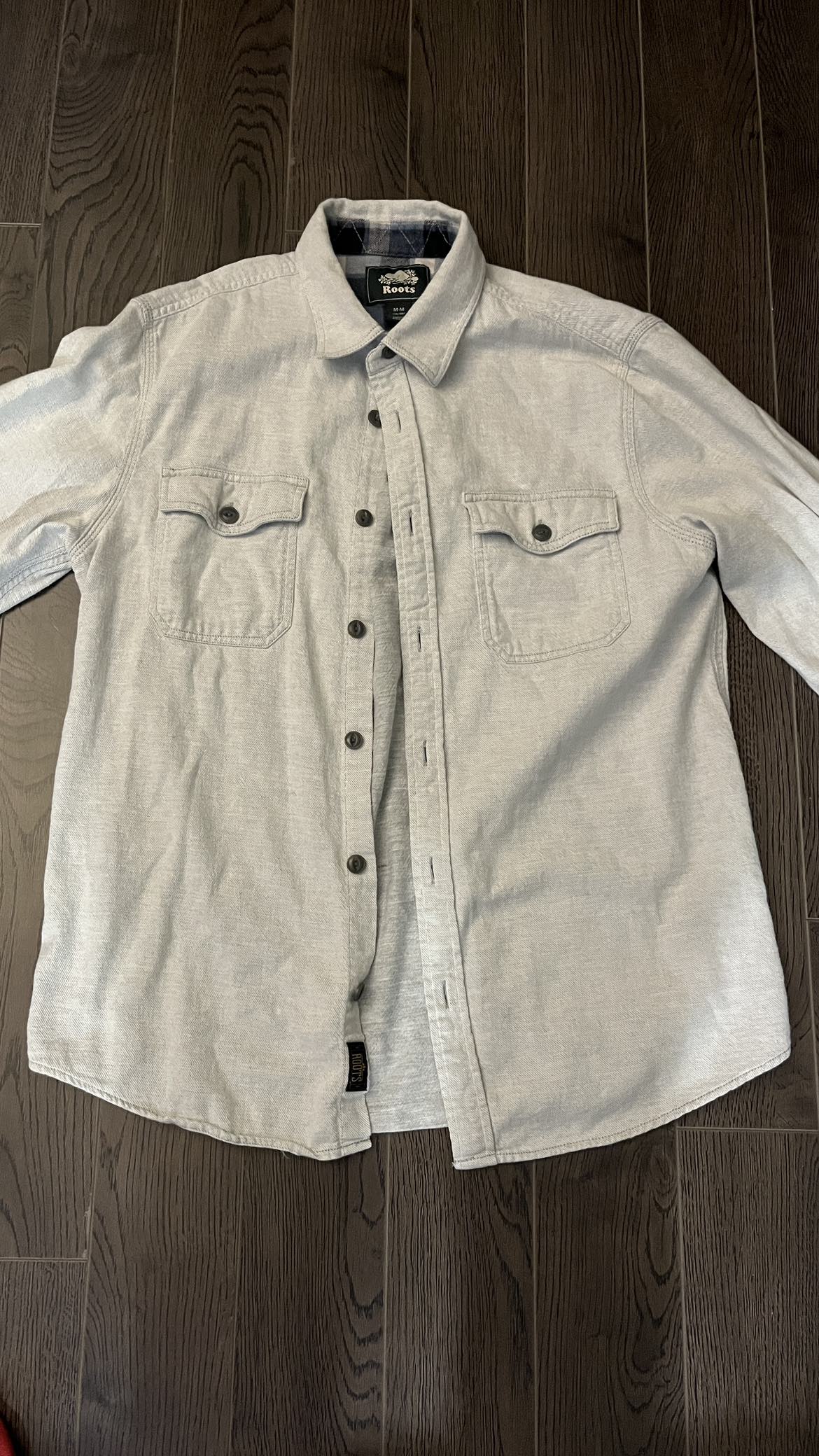 Roots 100% cotton shirt