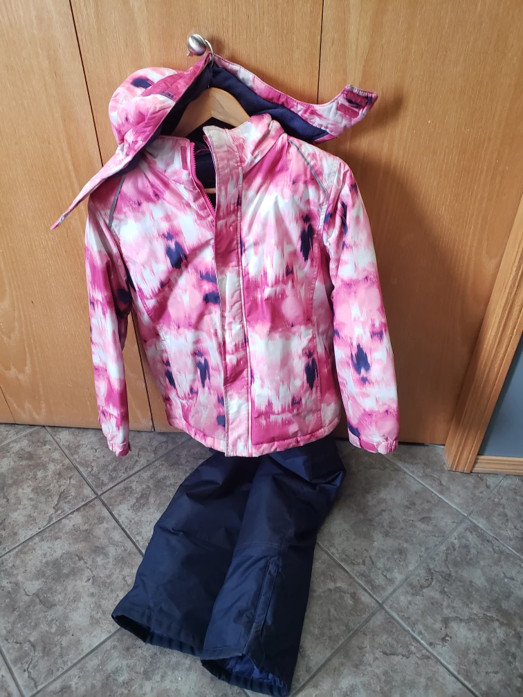 girls jacket and snow pants