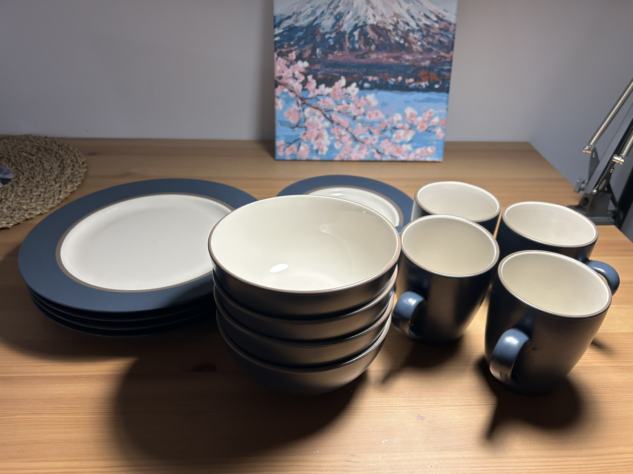 Moving sales: whole set of plates, bowls and cups - photo 2