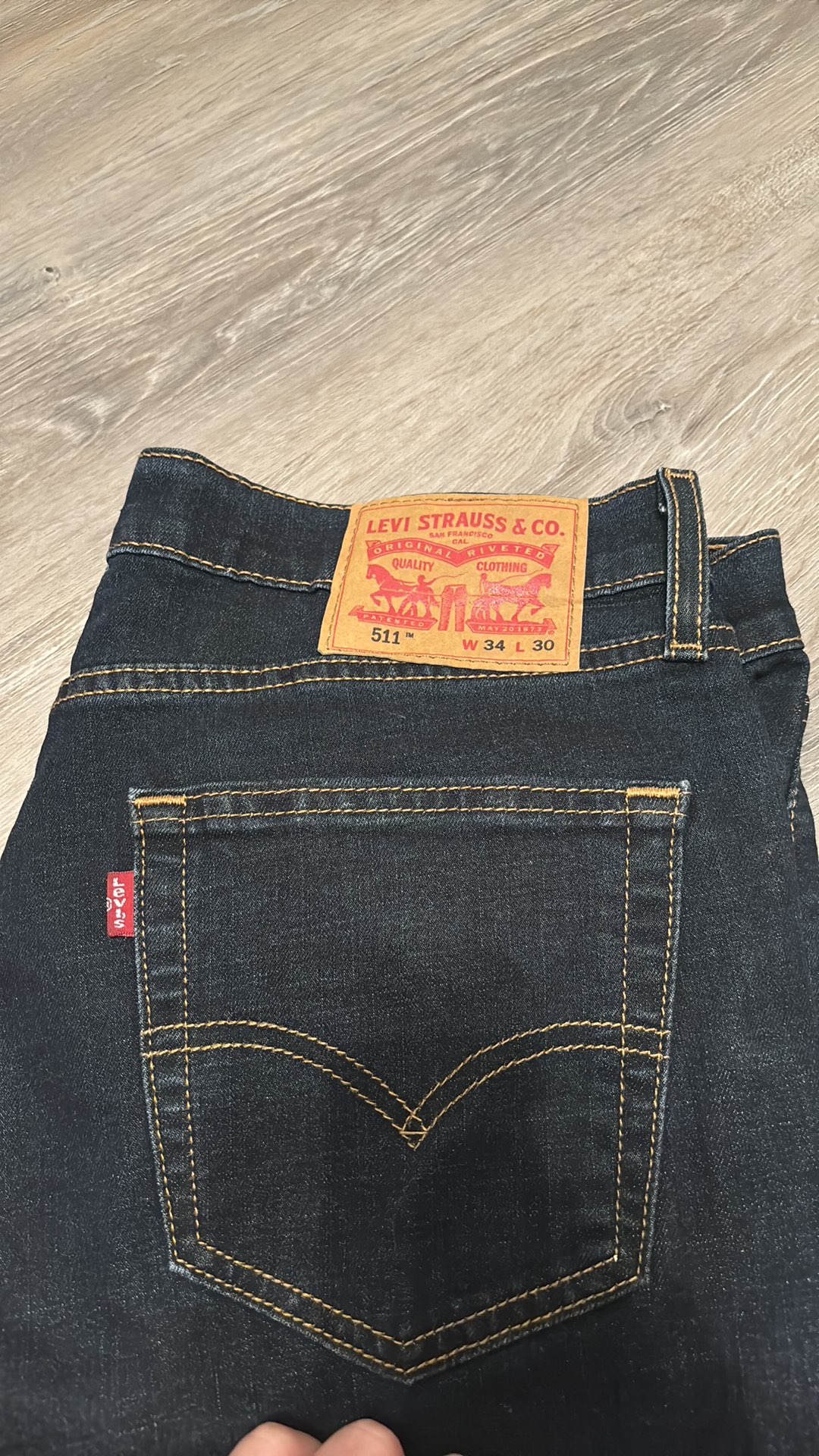 Men’s Levi jeans