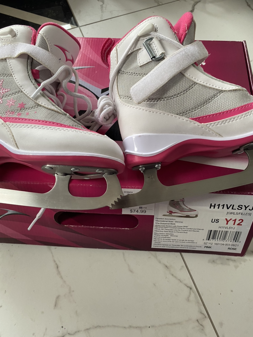 Girls skates size 12 ( sharpen done on Jan 20/24) - photo 2