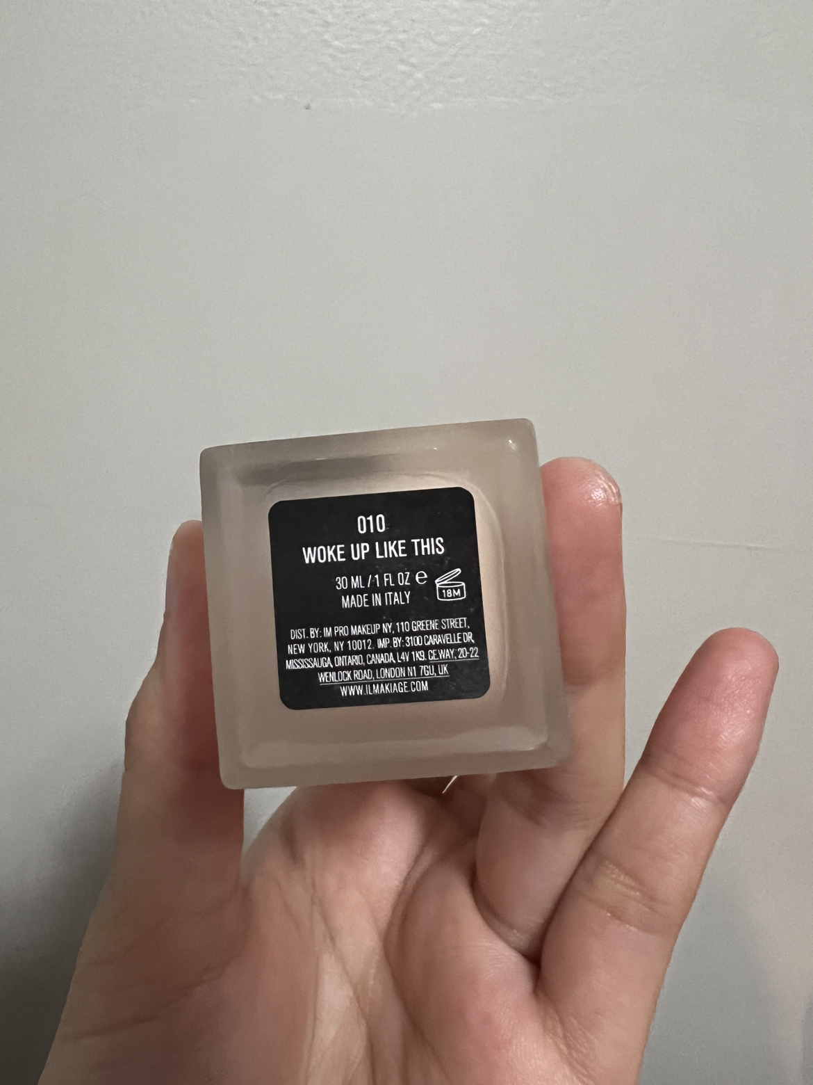 Il Makiage Woke up Like this Foundation image indicator(2)