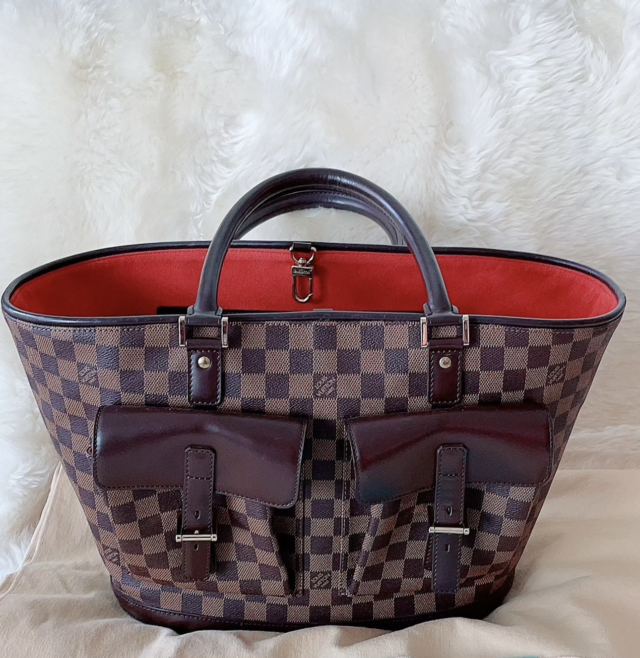 Authentic Louis Vuitton DE Monasque GM image indicator(2)