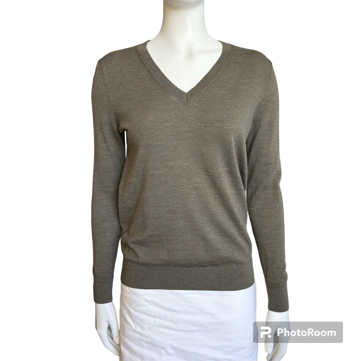 Banana Republic merino wool sweater S