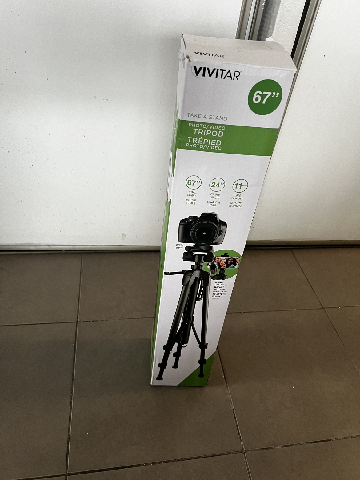 Vivitar 67" photo/video adjustable tripod