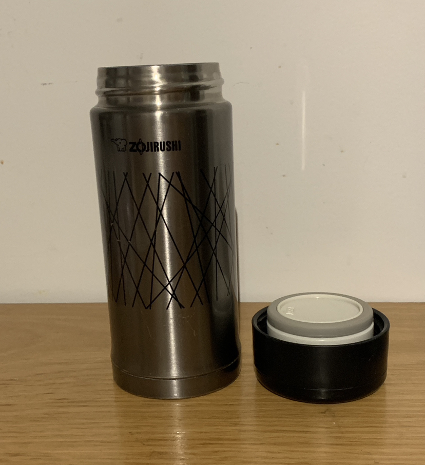 Thermos mug