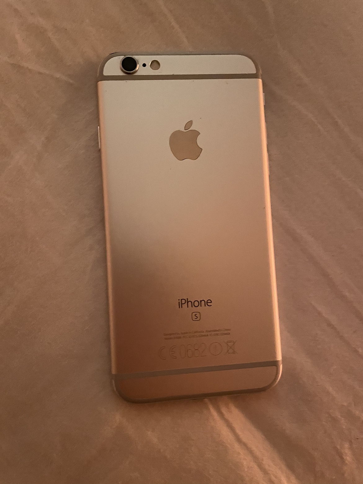 ‼️Moving Sale‼️ Apple iphone 6s, 64Gb image indicator(3)