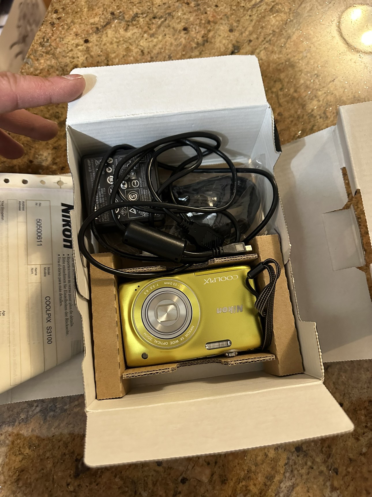 Coolpix digital camera - photo 3