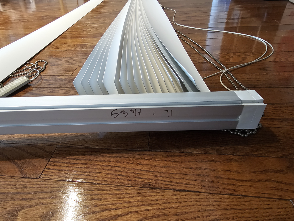 blinds: see pics for dimensions - photo 4