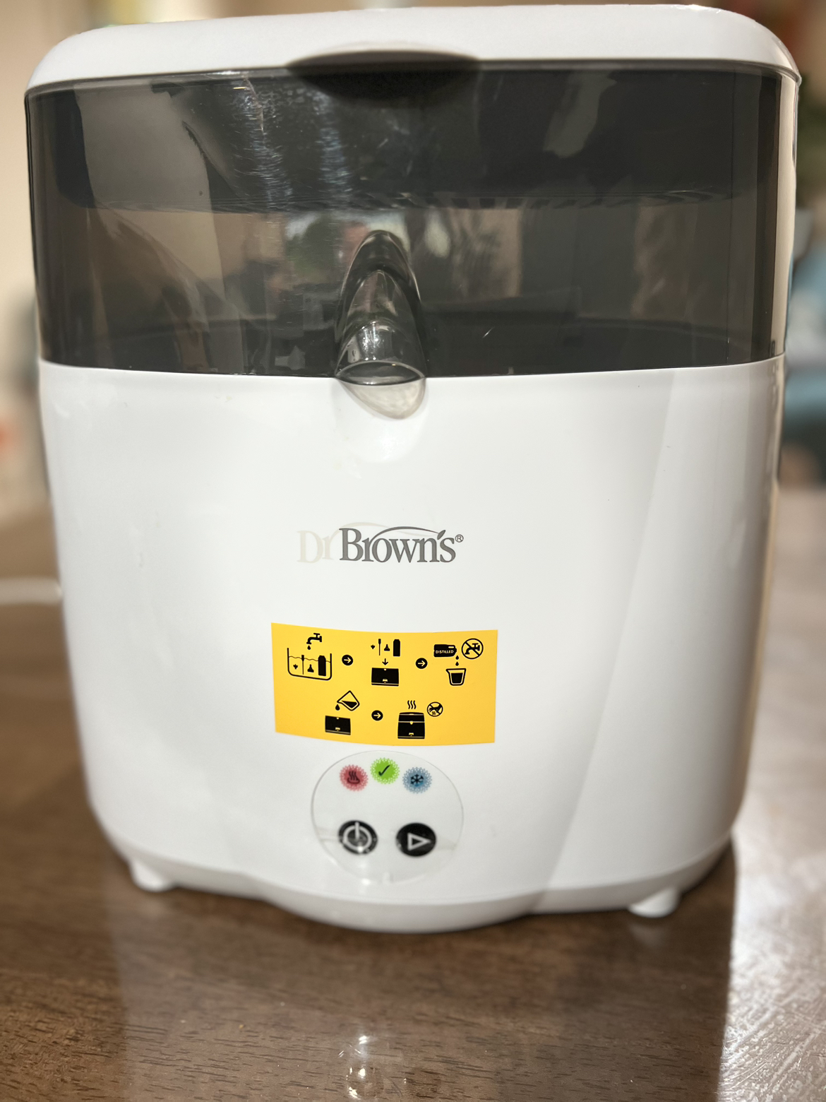 Baby bottle sterilizer