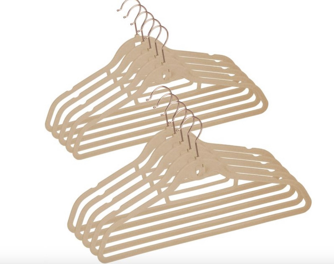 Clothes hangers (set of 10) thumbnail