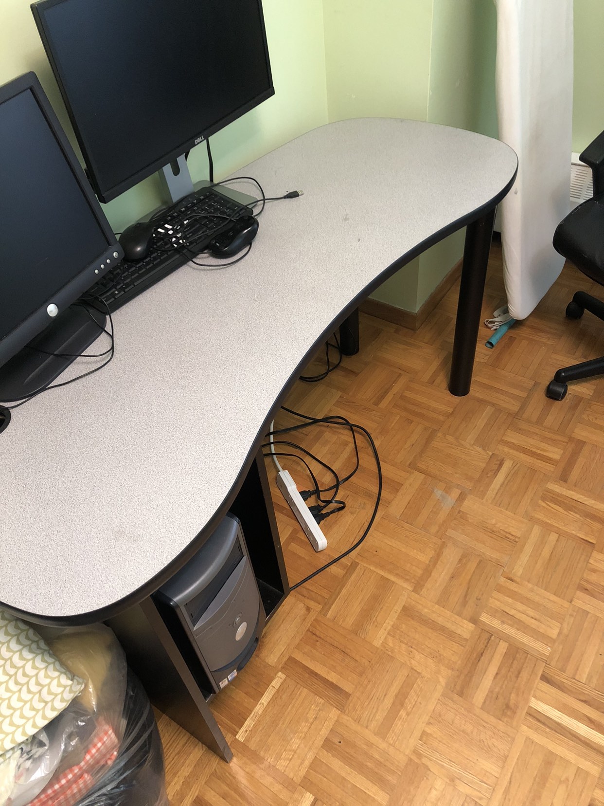 Computer desk and chair - photo 2