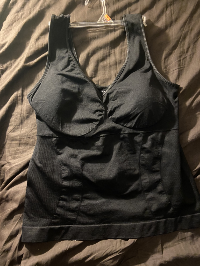 Four women’s XXL/2x tanks (1 shaper v neck & 3 spaghetti) image indicator(3)