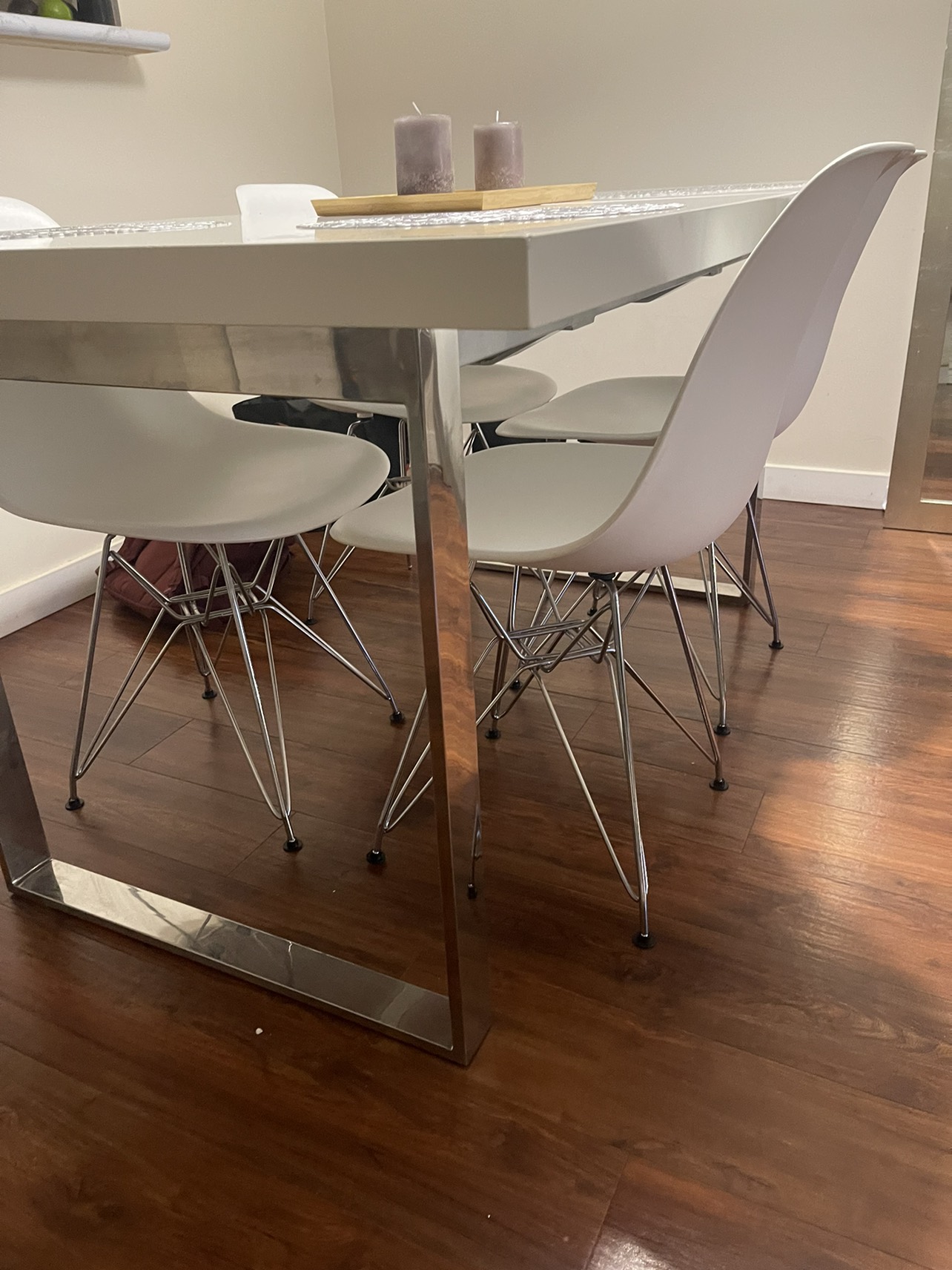 Dinning table and chair - photo 4