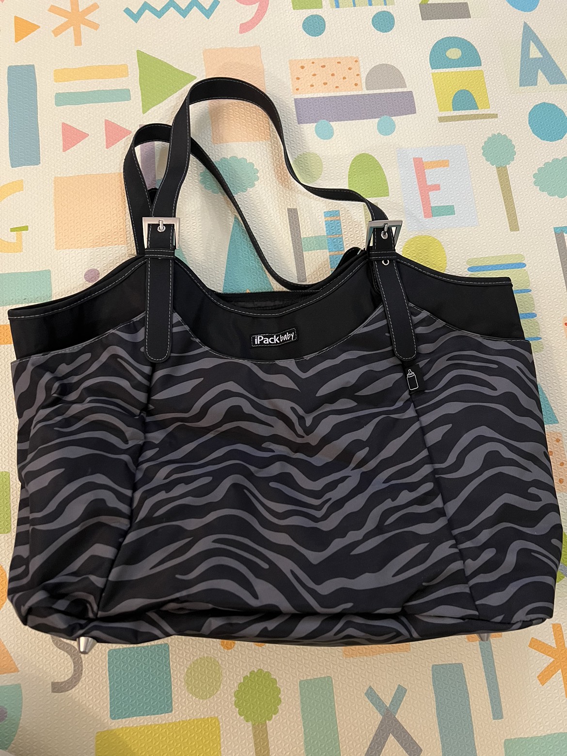 Baby diaper bag