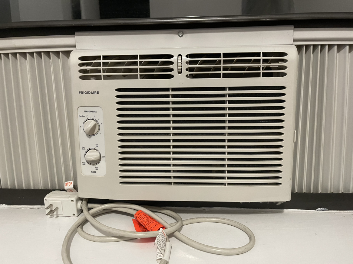 TWO Air Conditioner units image indicator(3)