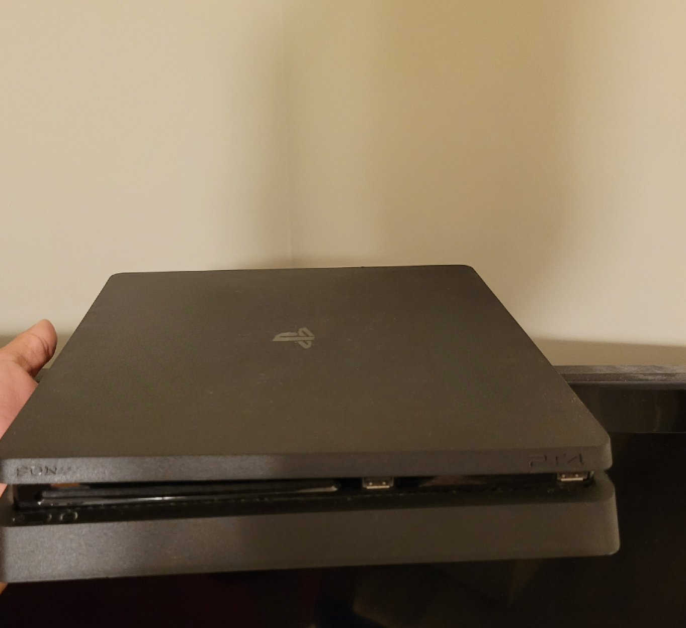 Ps4 console, please read description