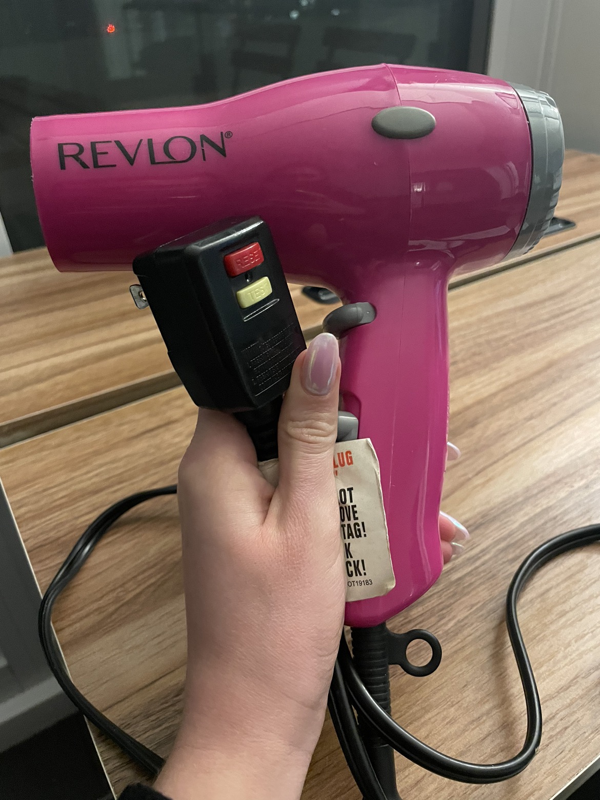 Hair dryer thumbnail