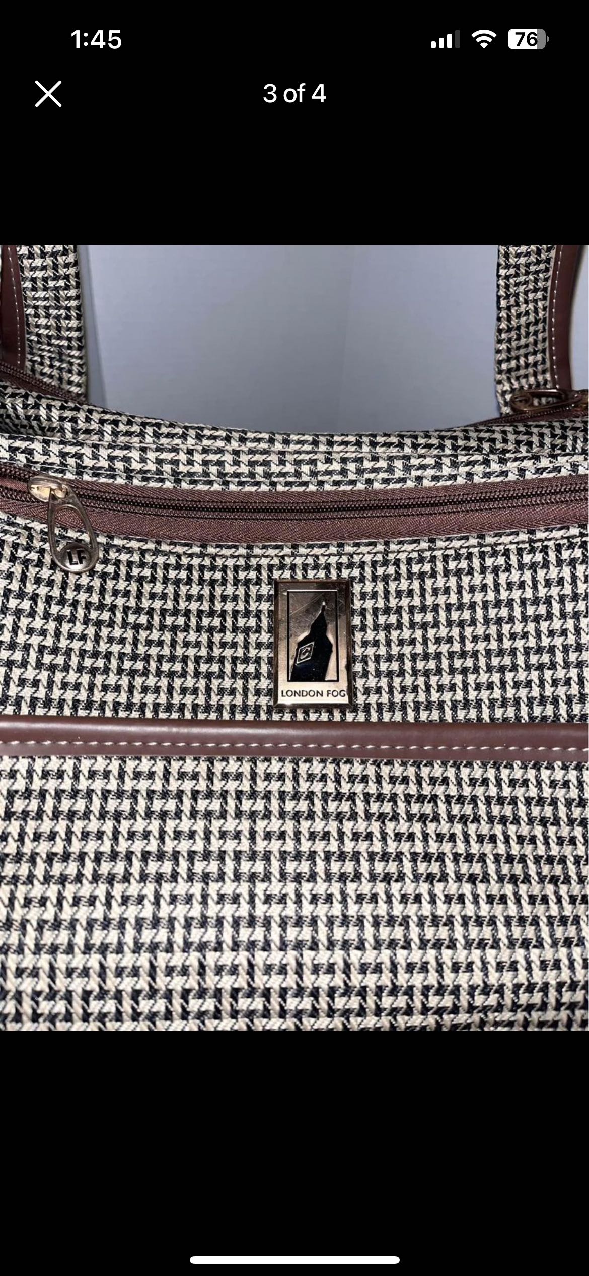 London Fog Stratford 17” Cabin Suitcase image indicator(4)