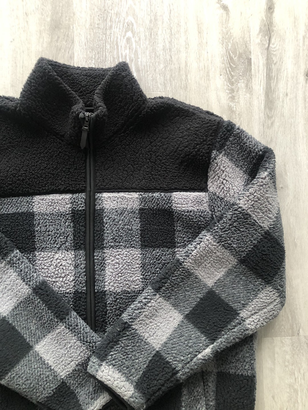 Thick Sherpa Jacket - size XL image indicator(2)