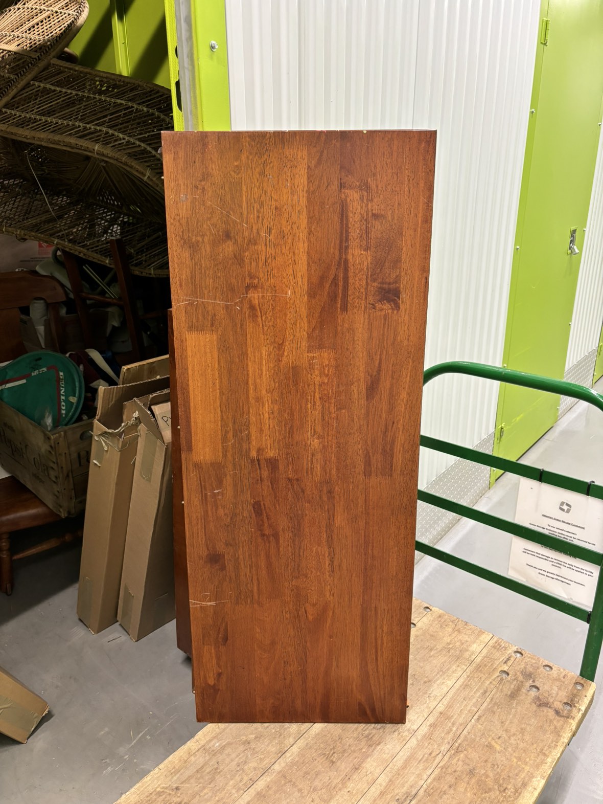 Solid Oak table w Chairs image indicator(2)