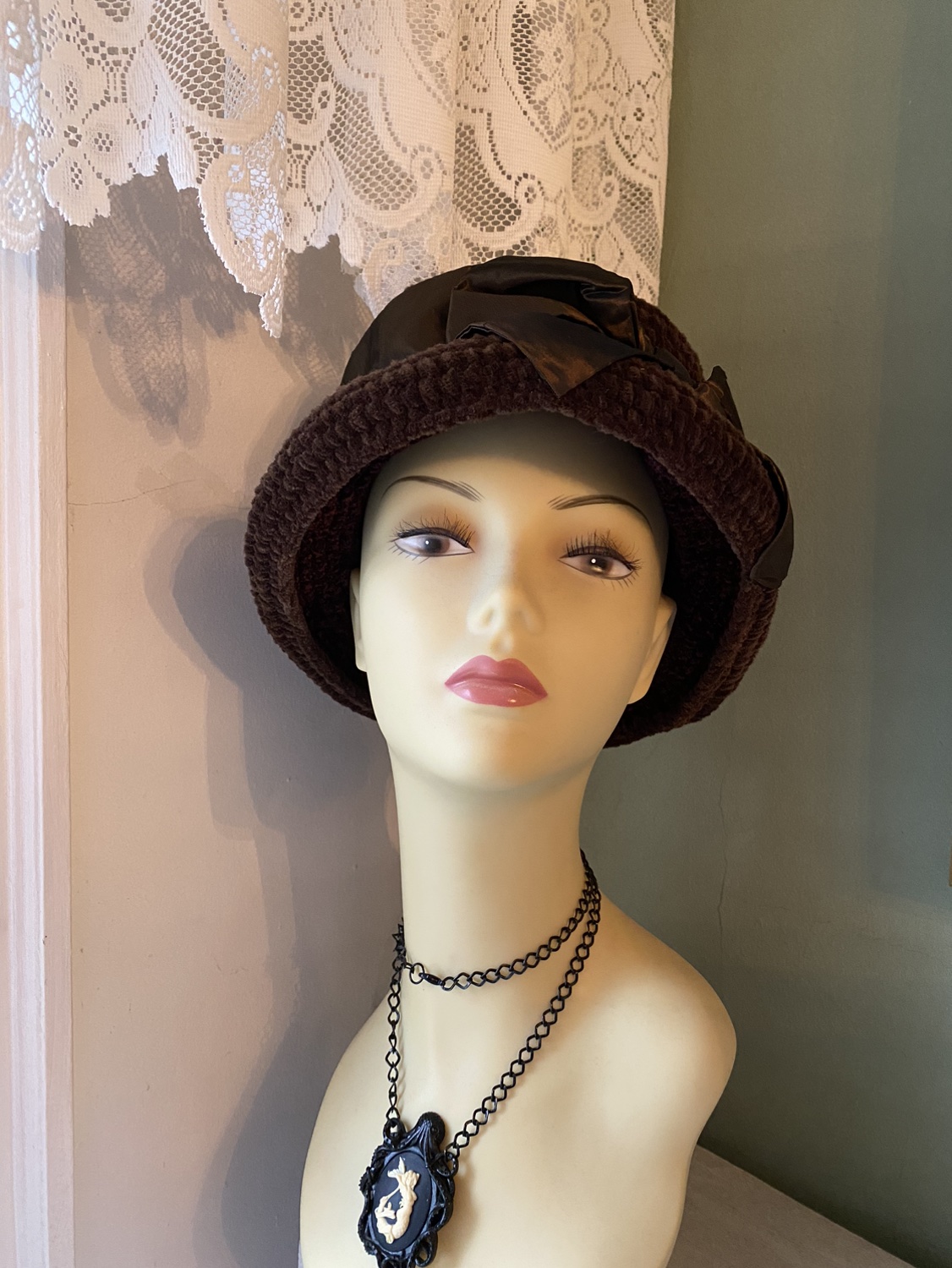 Kate Sheckler Chenille Hat from Holt Renfrew (with tag) image indicator(5)