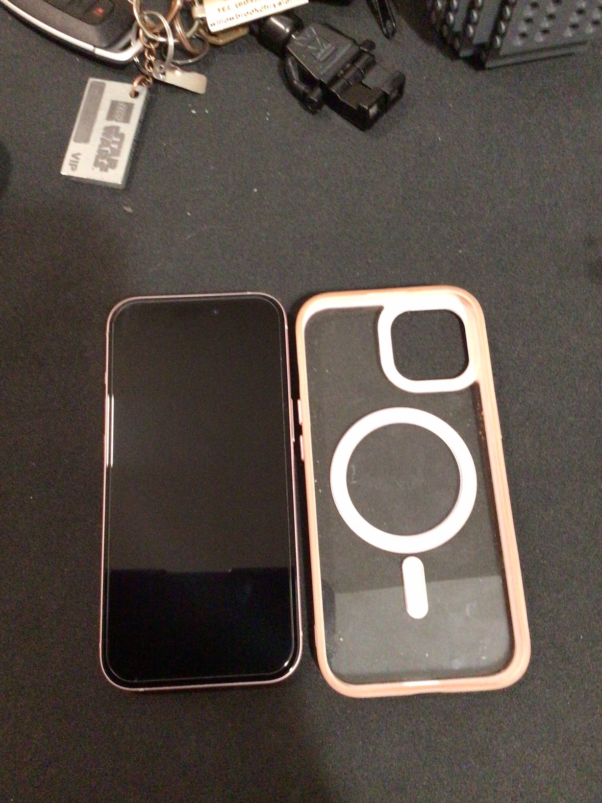 iPhone 15 128GB pink