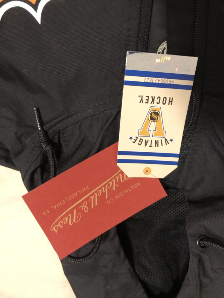 Brand New NHL Molson Rainslicker Hockey Jacket image indicator(6)