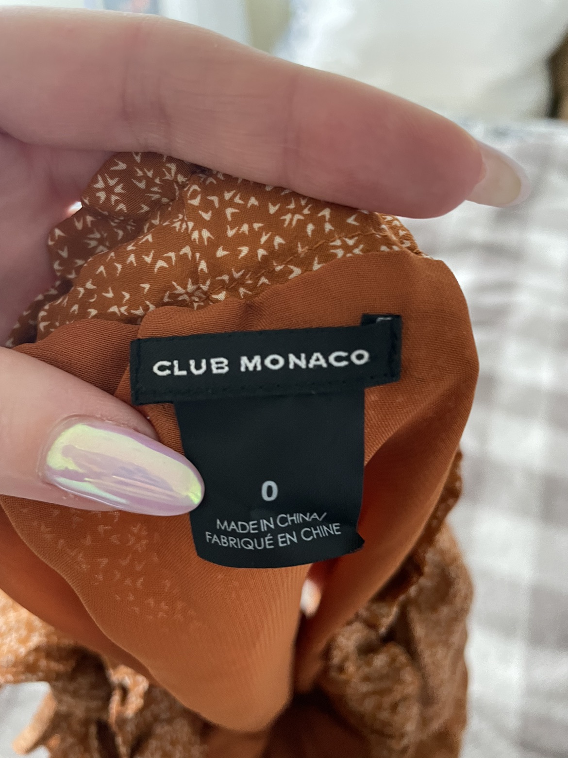 Cute mini skirt 100% silk size 0 image indicator(4)