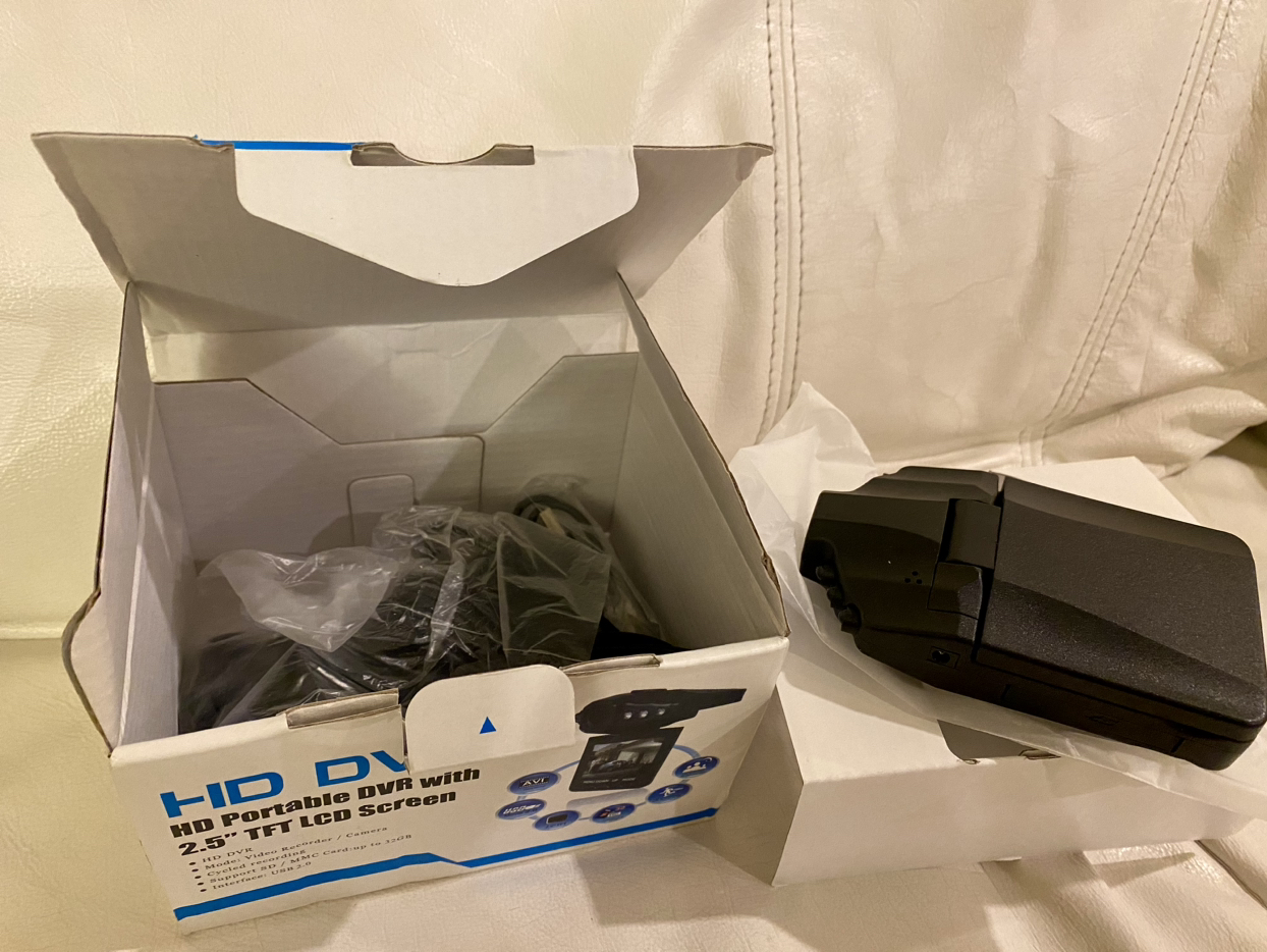 Brand new HD portable DVR dash cam - photo 4