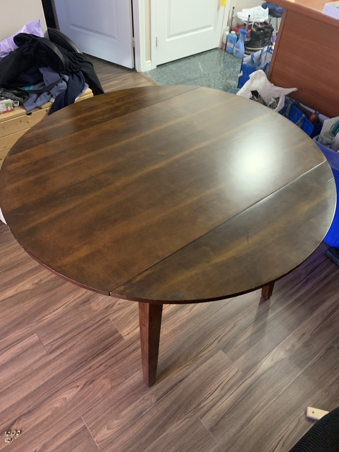 Foldable Round wood table
