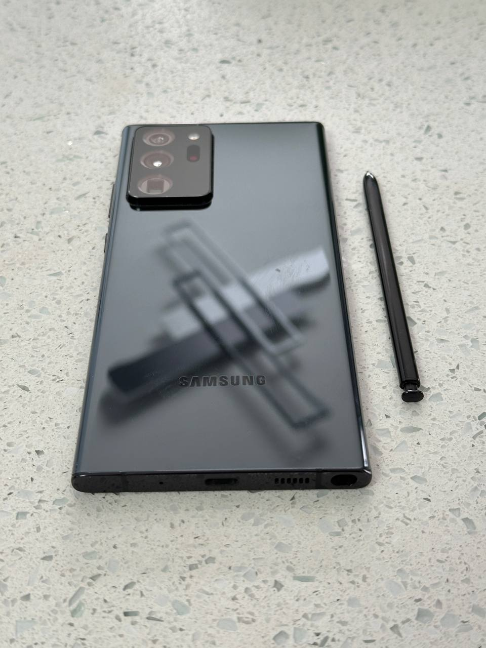 Samsung Note 20 Ultra 5G - Like New, Unlocked, Lightning Fast! image indicator(3)