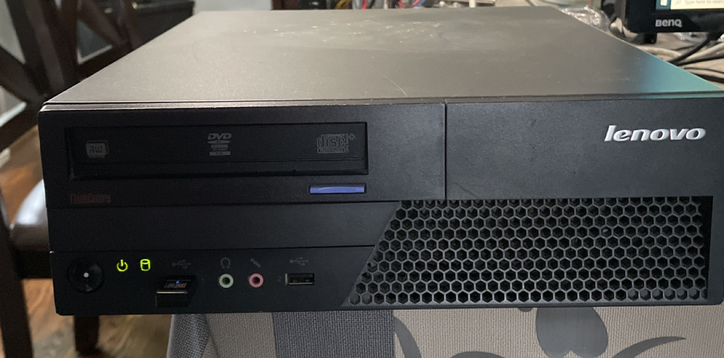 LENOVO Win 10 PC
