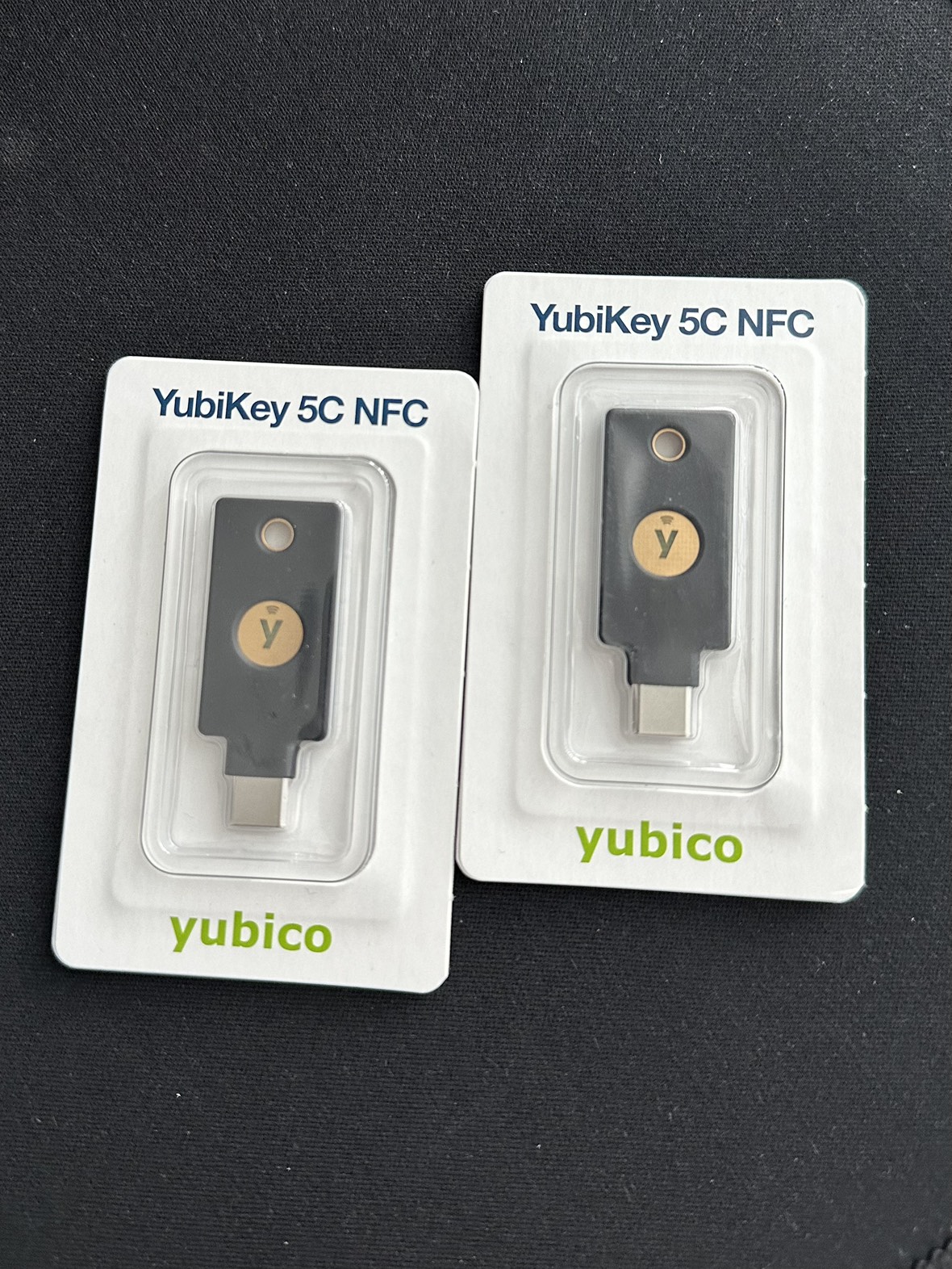 2 YubiKey 5C NFC security keys