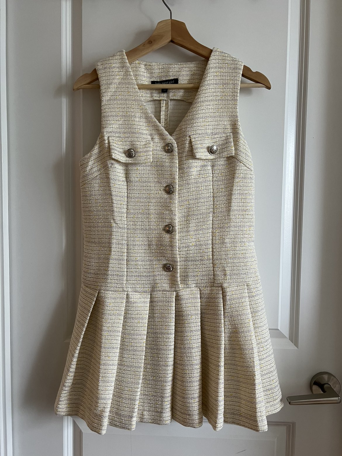 Brand new women dress image indicator(2)