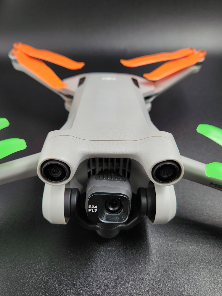 ***FOR SALE*** DJI MINI 3 PRO FLY MORE COMBO with DJI RC control - photo 4