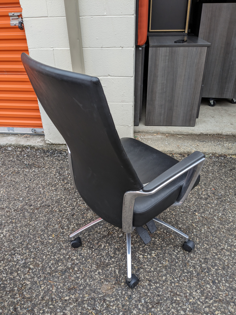 Global Accord™ Upholstered High Back Tilter - photo 4