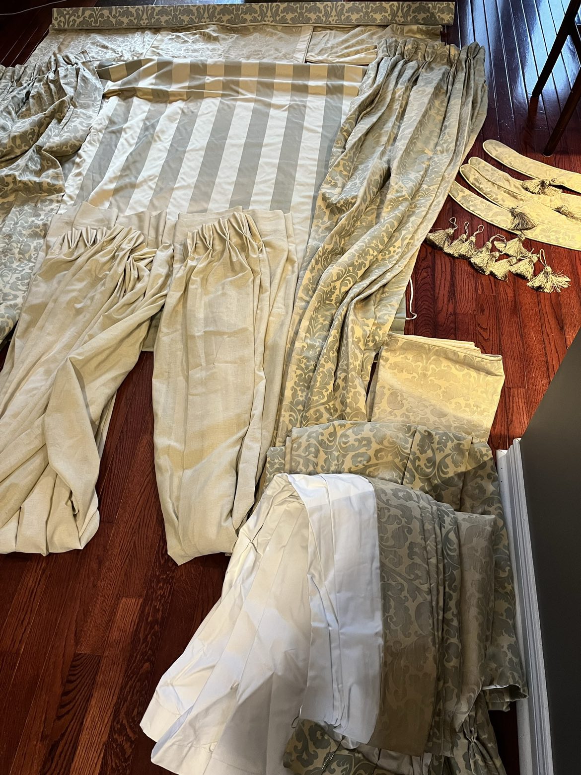 🥕Curtains, 2 sets, with Rods, Sheers not included image indicator(3)