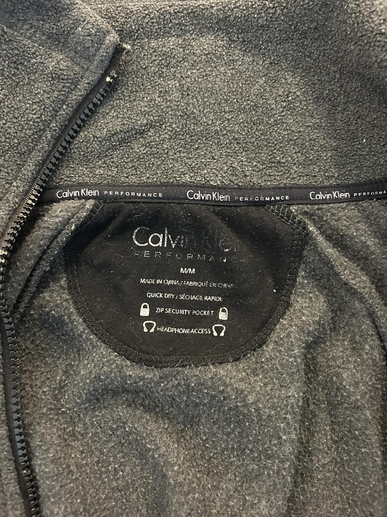 Calvin Klein Sweater image indicator(3)